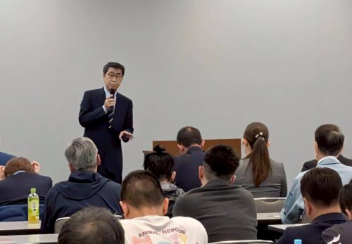 山本ジョージ氏